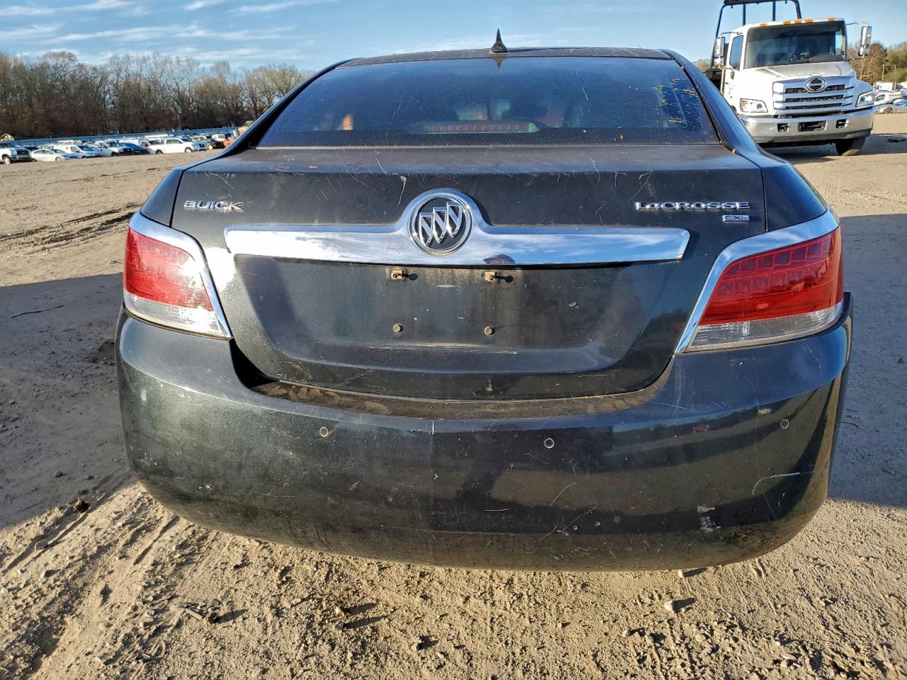 2010 BUICK LACROSSE CXL photo 11