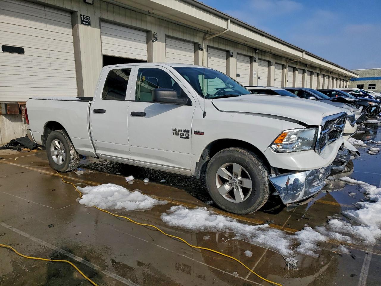 2019 RAM 1500 CLASSIC TRADESMAN photo 4