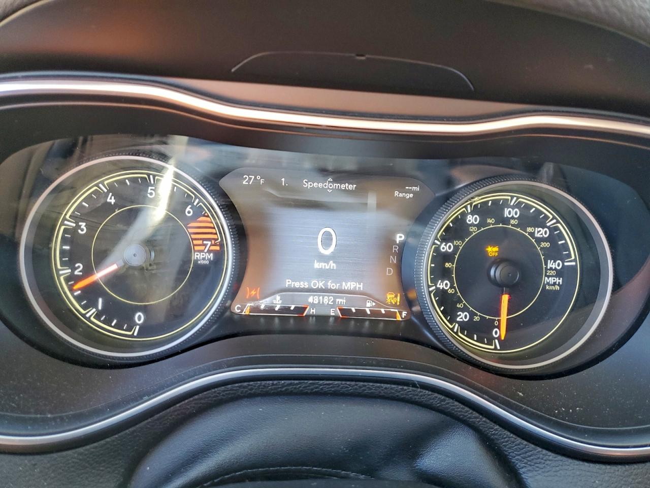 2023 JEEP CHEROKEE ALTITUDE LUX photo 9