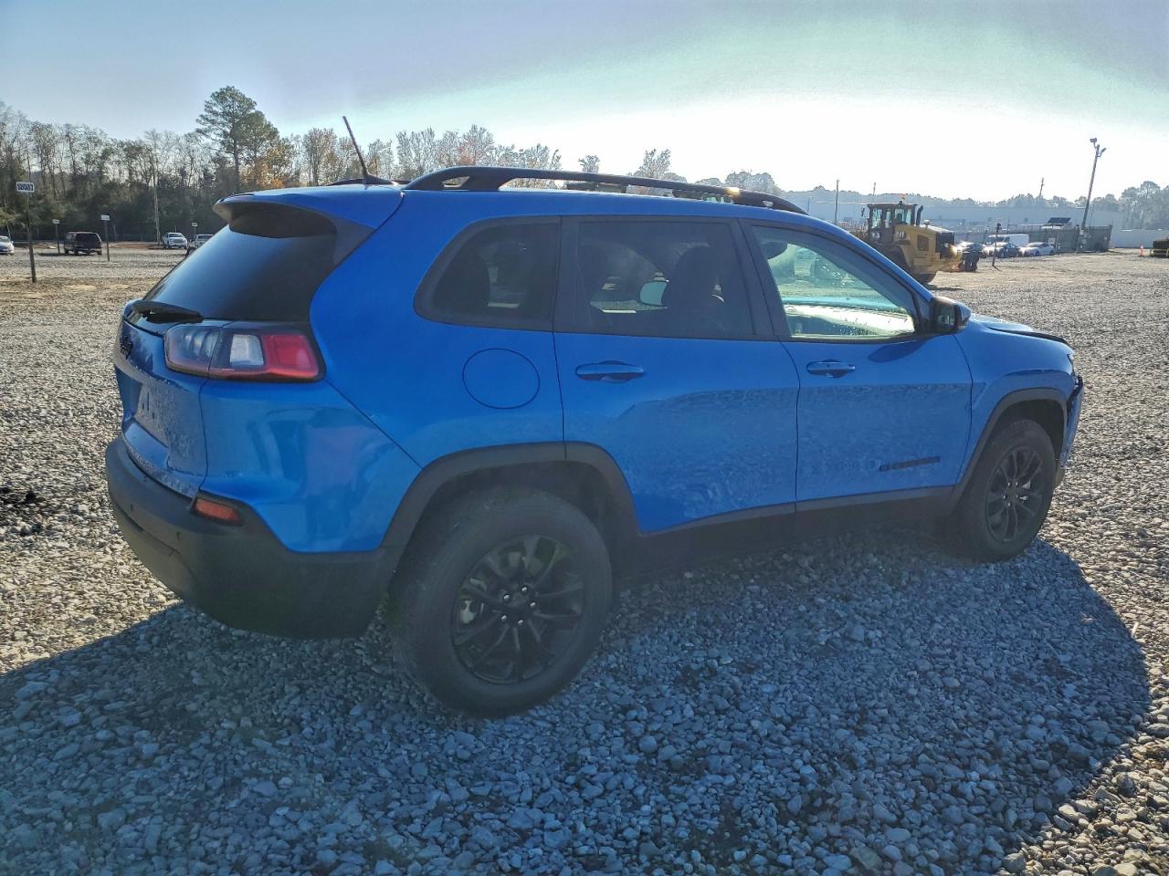 2023 JEEP CHEROKEE ALTITUDE LUX photo 3