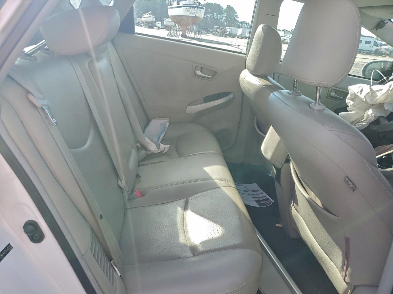 2012 TOYOTA PRIUS photo 10