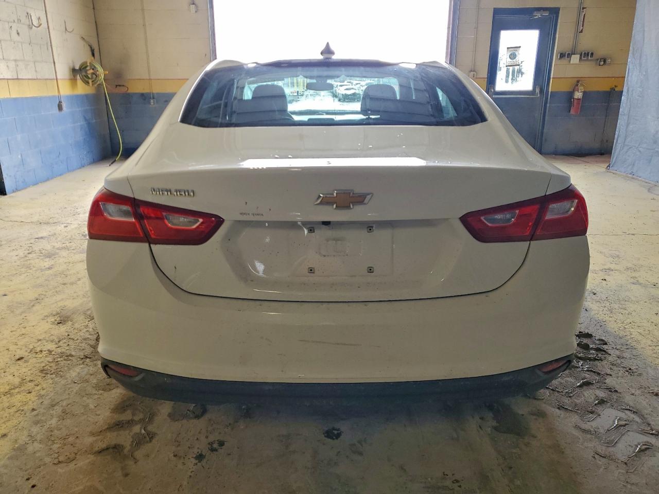 2022 CHEVROLET MALIBU LS photo 6