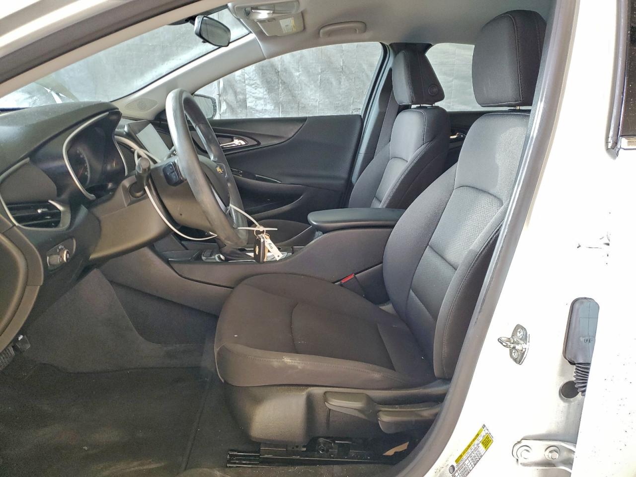 2022 CHEVROLET MALIBU LS photo 7