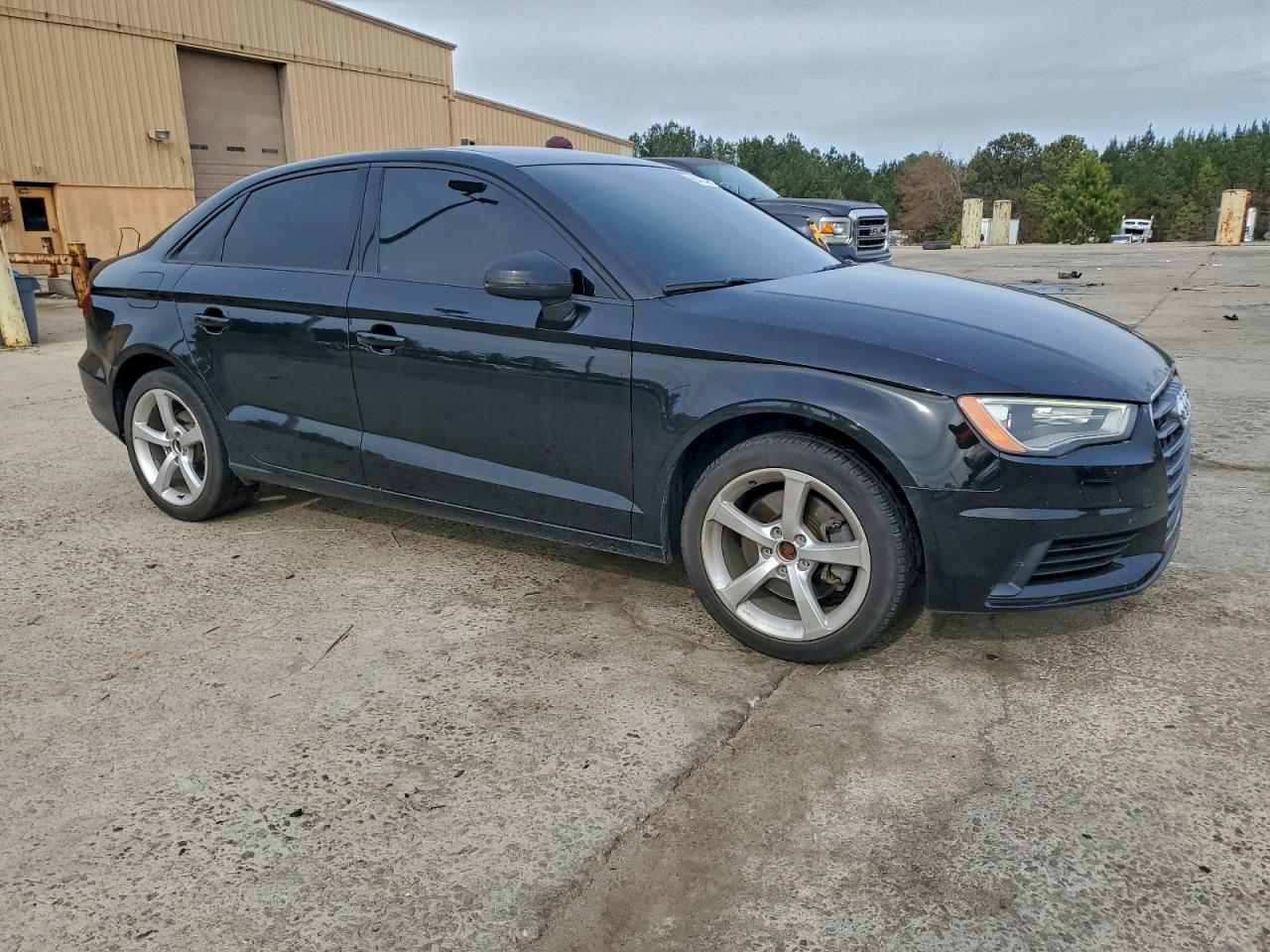 2015 AUDI A3 PREMIUM photo 4