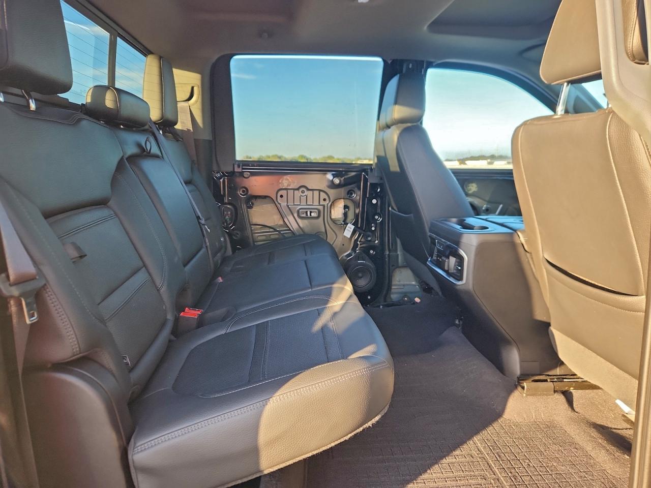 2020 GMC SIERRA K2500 DENALI photo 10