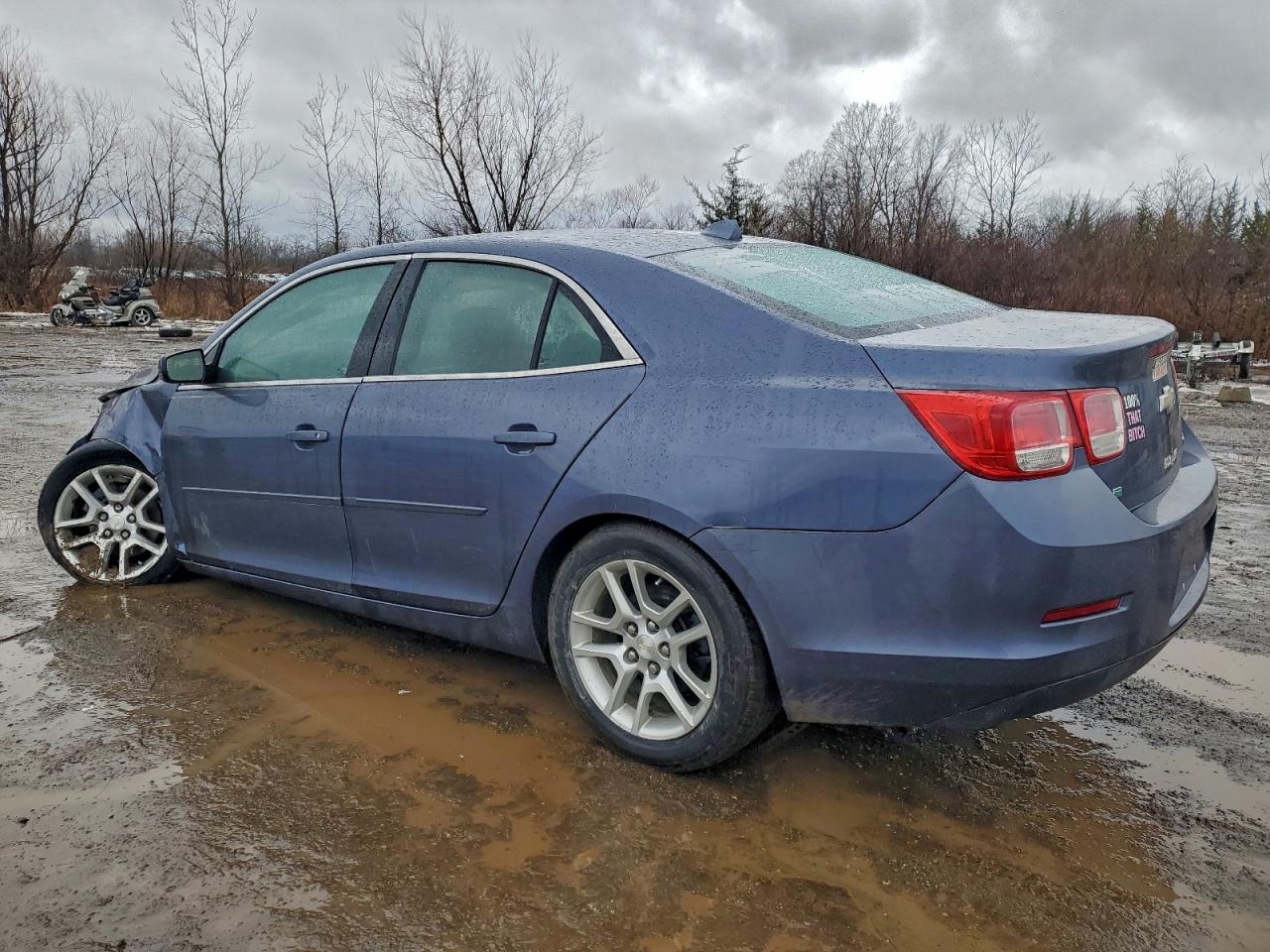 2014 CHEVROLET MALIBU 1LT photo 2
