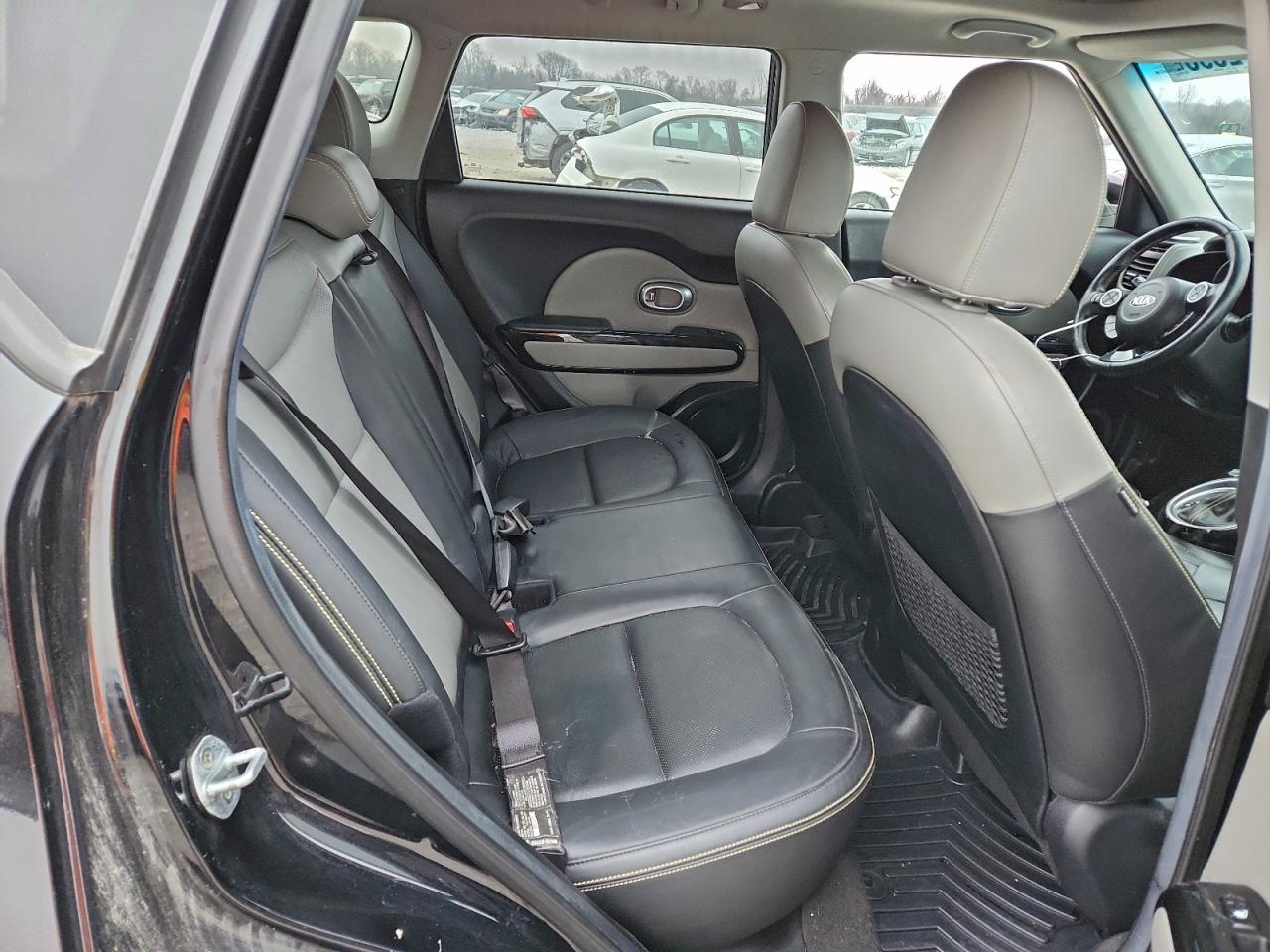 2016 KIA SOUL photo 10