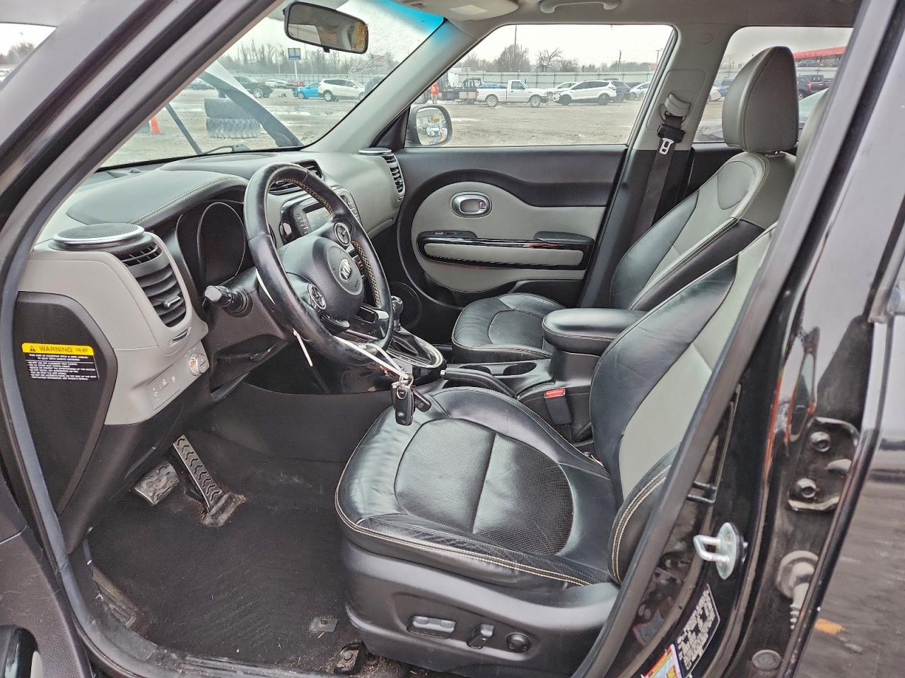 2016 KIA SOUL photo 7