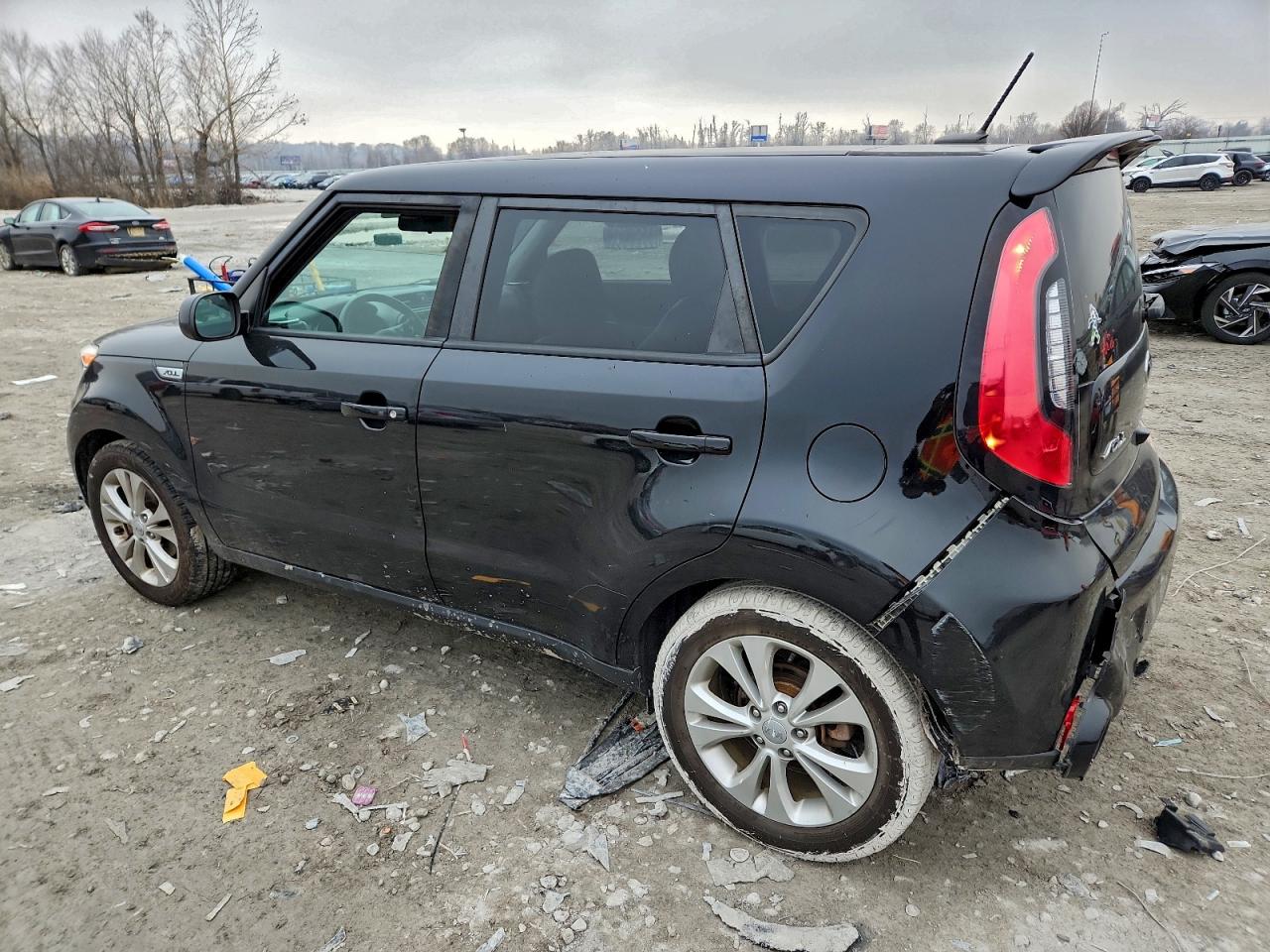 2016 KIA SOUL photo 2