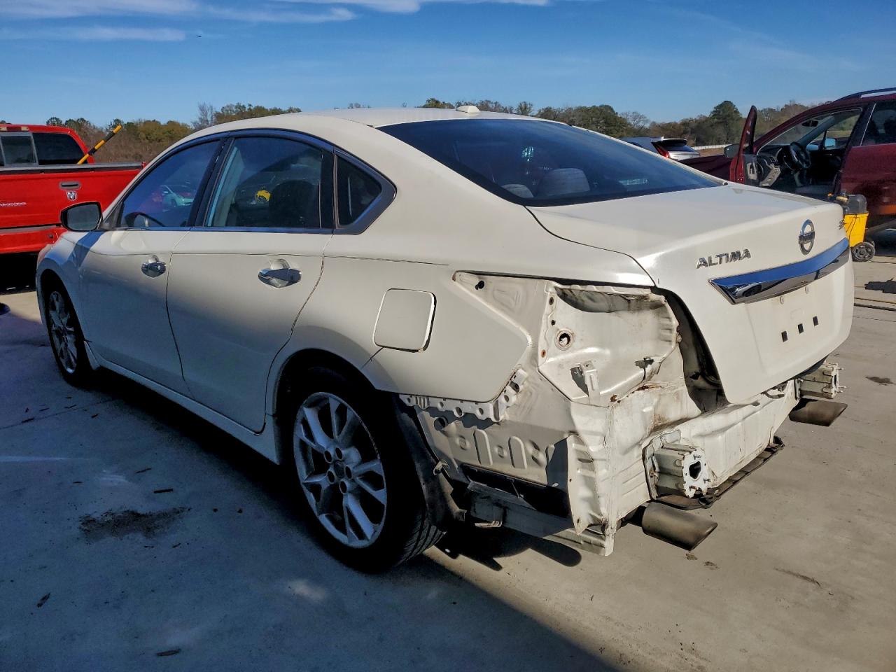 2013 NISSAN ALTIMA 3.5S photo 2