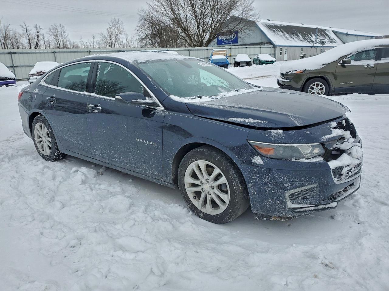 2016 CHEVROLET MALIBU LT photo 4
