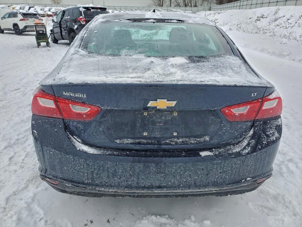 2016 CHEVROLET MALIBU LT photo 6