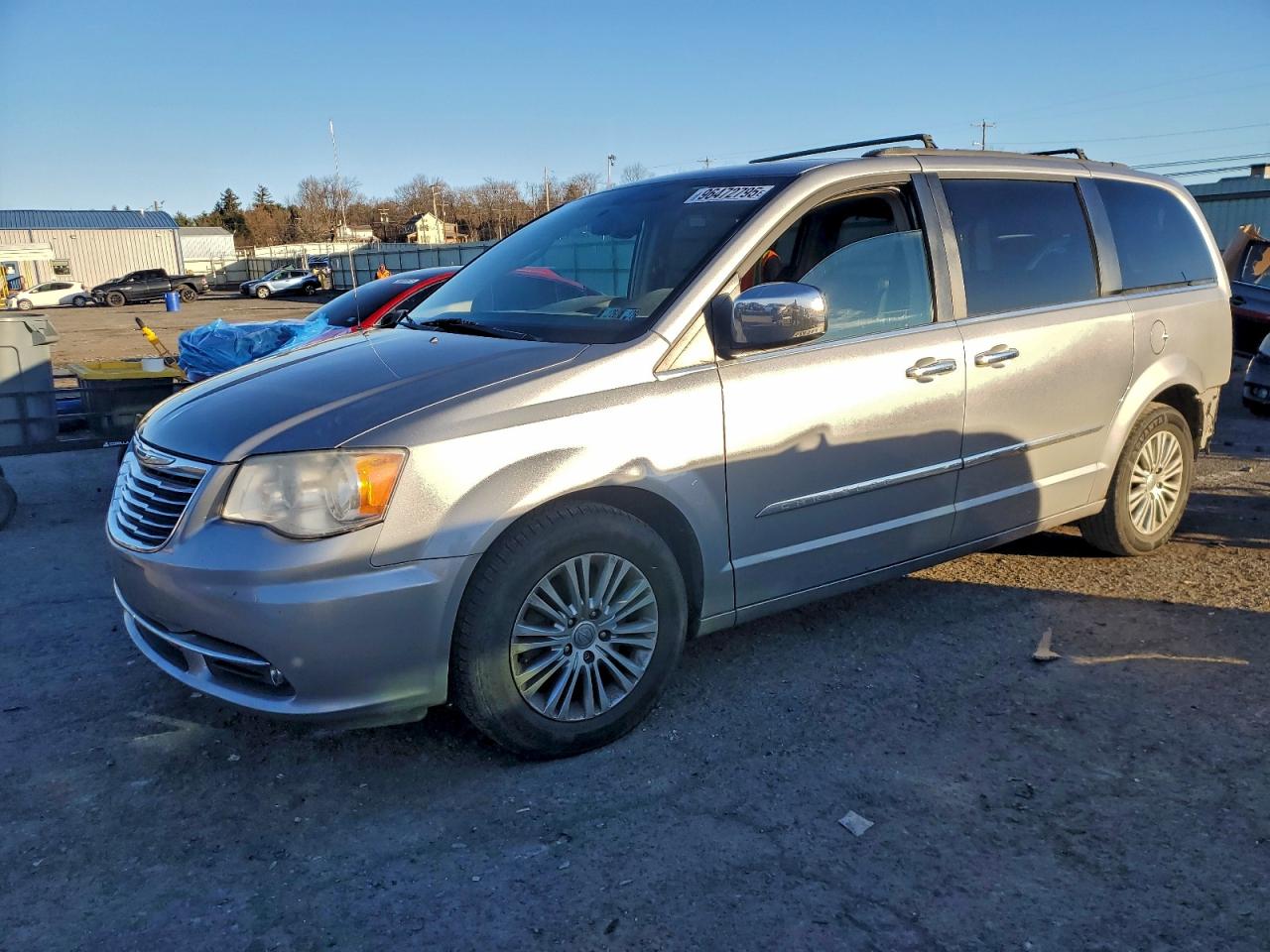 2013 CHRYSLER TOWN & COUNTRY