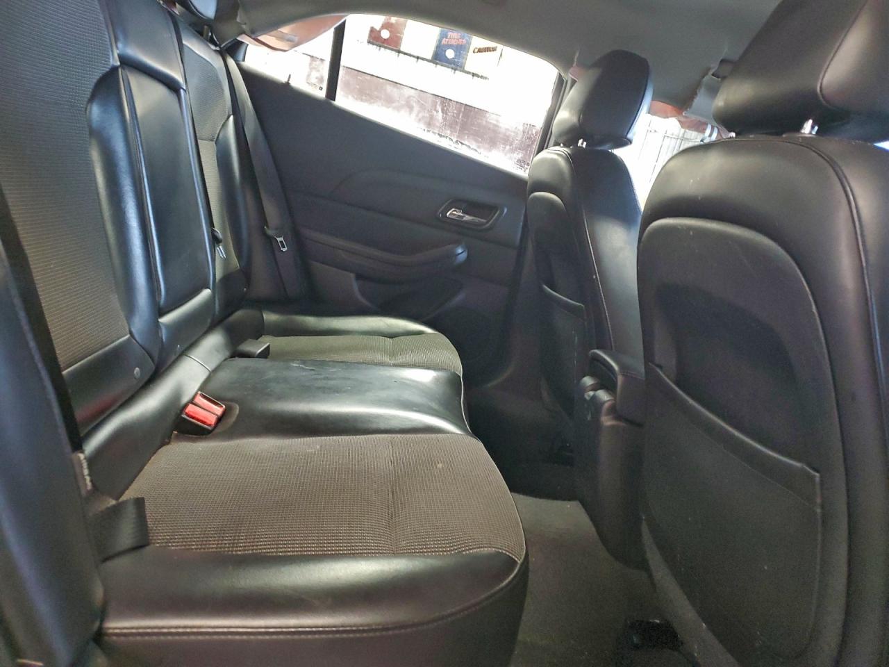 2013 CHEVROLET MALIBU 1LT photo 10