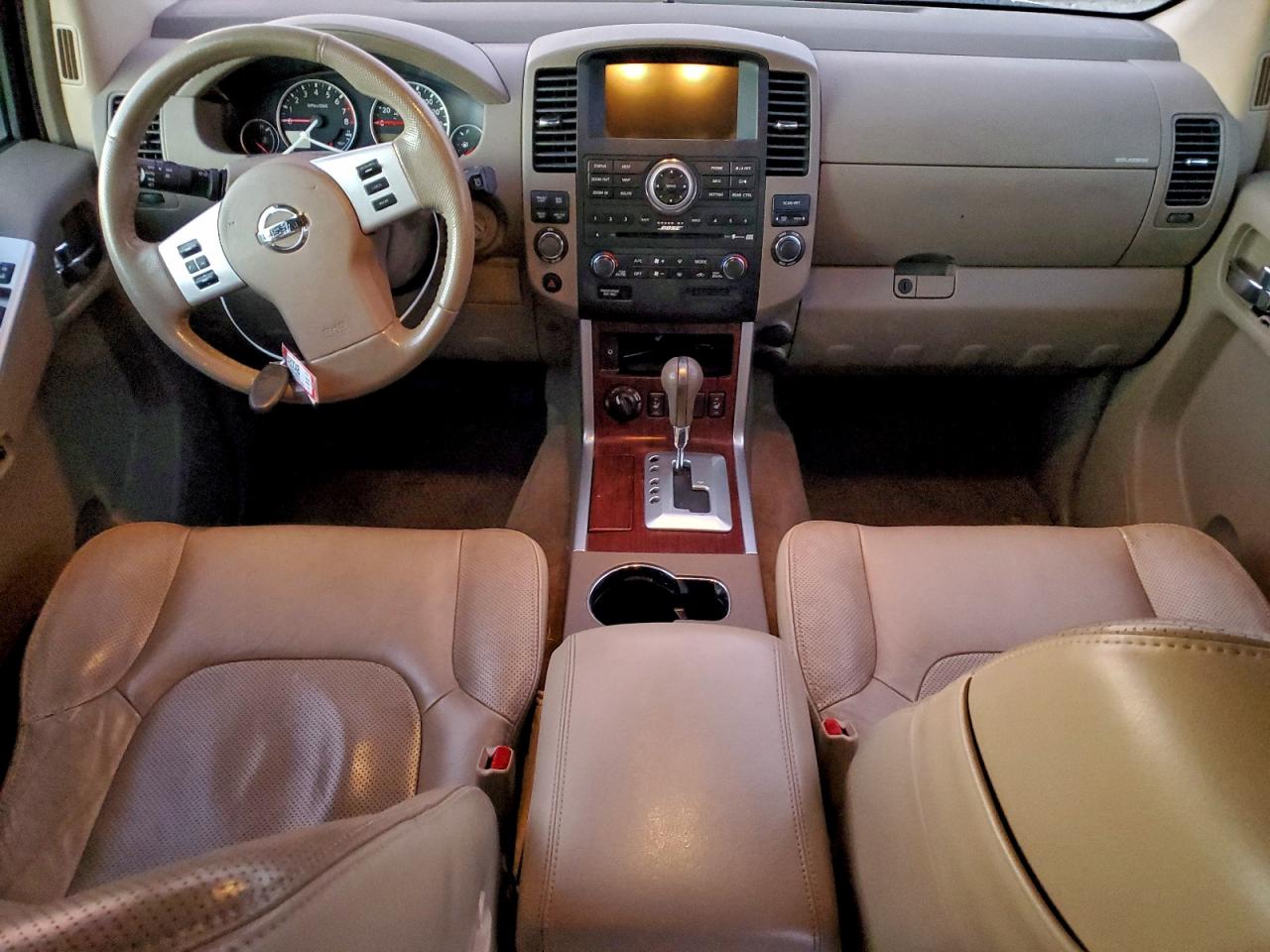 2011 NISSAN PATHFINDER S photo 8