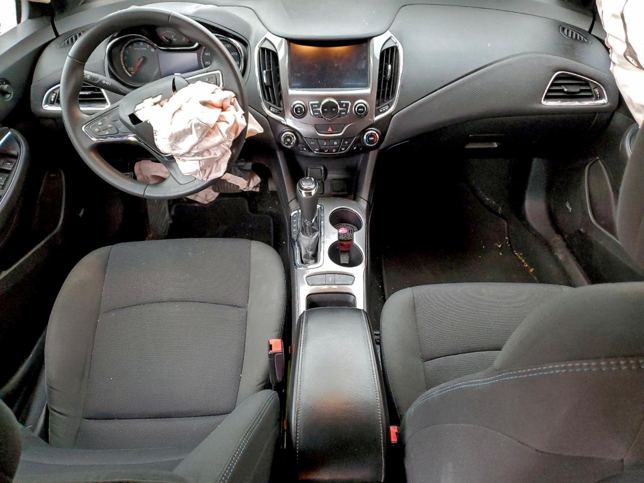 2017 CHEVROLET CRUZE LT photo 8