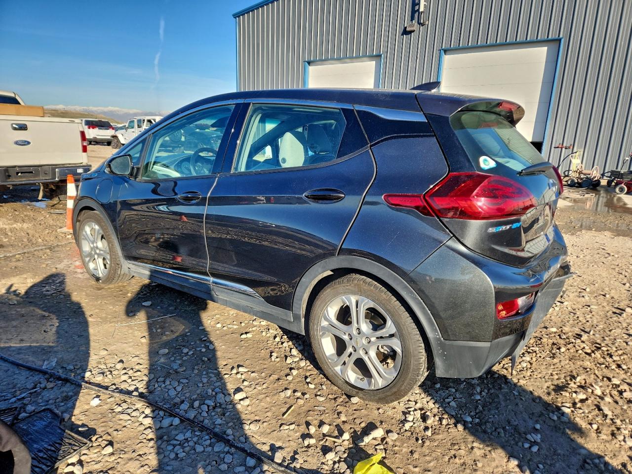 2020 CHEVROLET BOLT EV LT photo 2