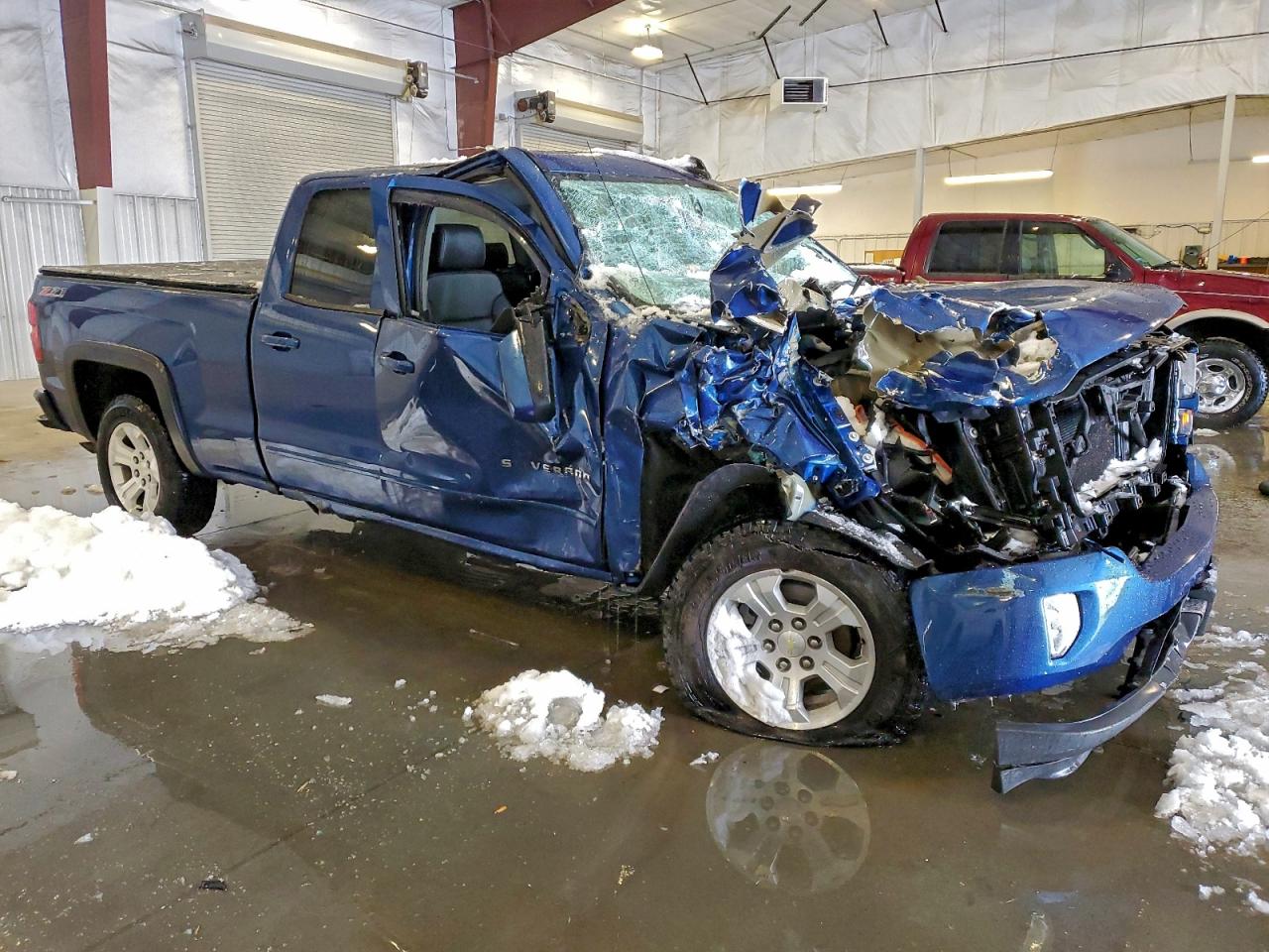 2016 CHEVROLET SILVERADO K1500 LT photo 4