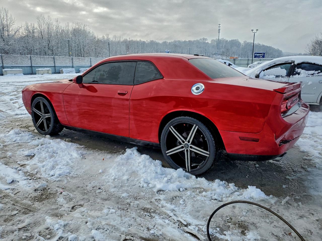 2012 DODGE CHALLENGER SXT photo 2