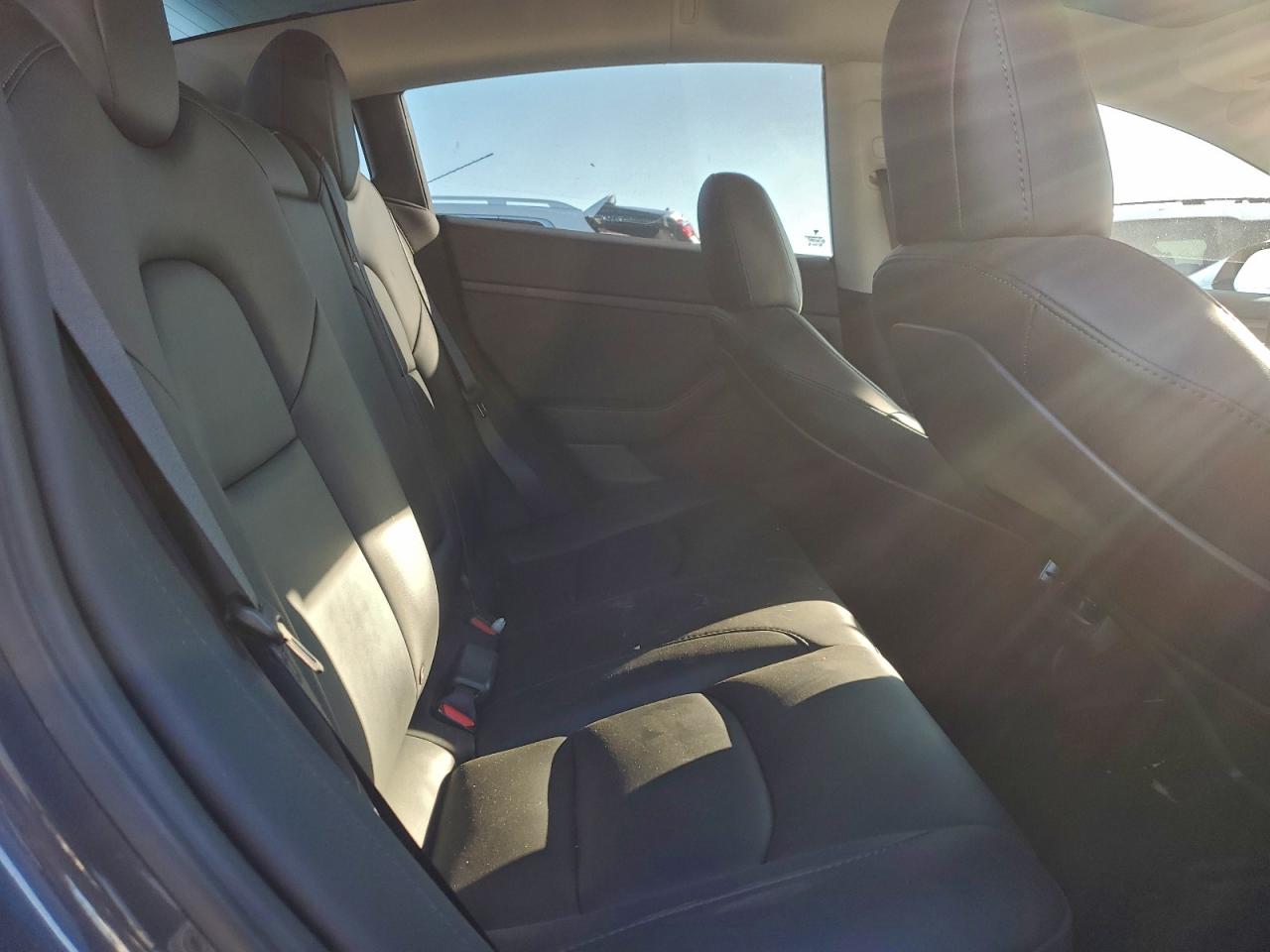 2023 TESLA MODEL 3 photo 10