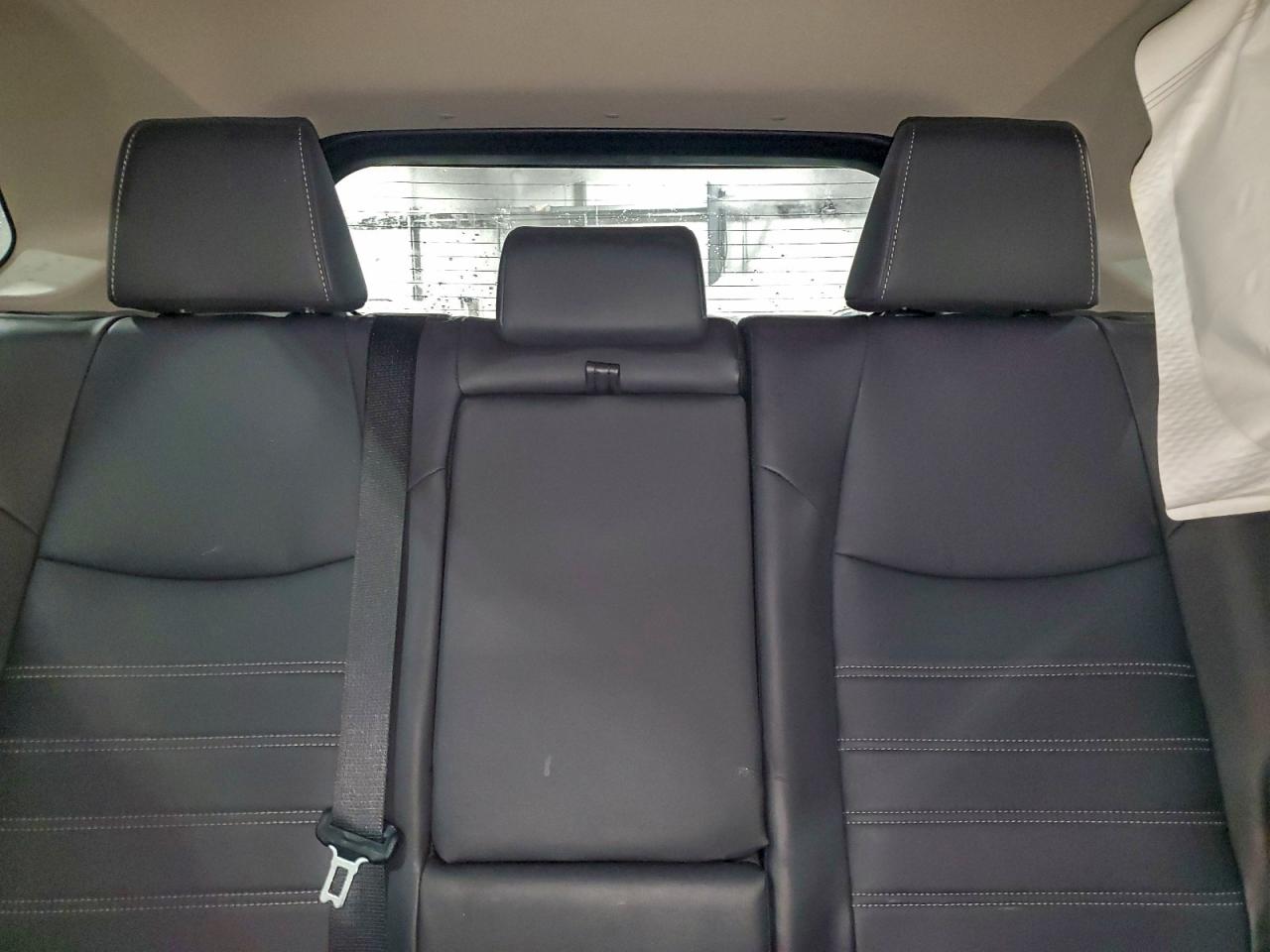 2024 TOYOTA RAV4 XLE PREMIUM photo 10