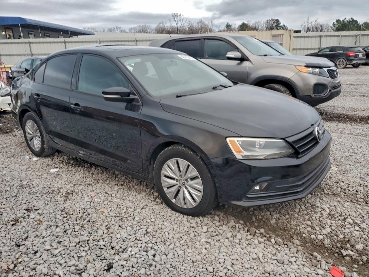 2018 VOLKSWAGEN JETTA SPORT photo 4