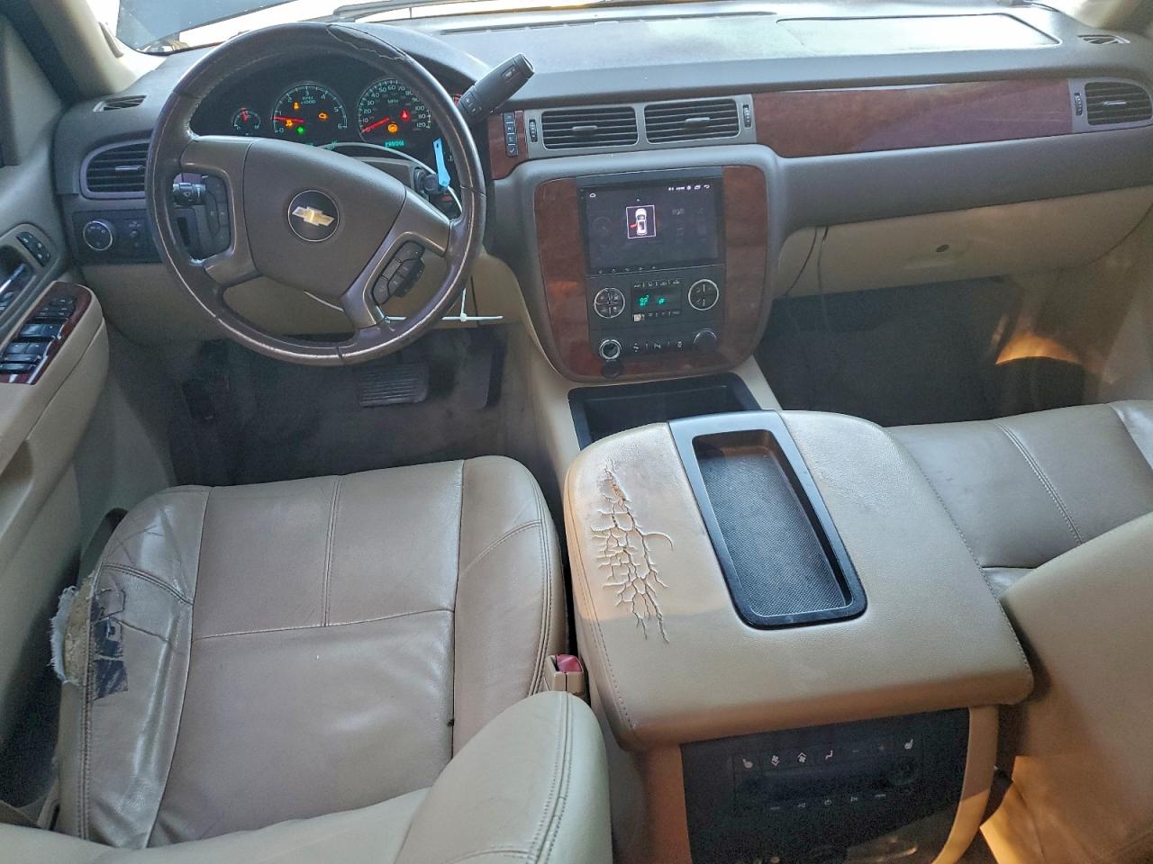 2013 CHEVROLET TAHOE C1500 LT photo 8