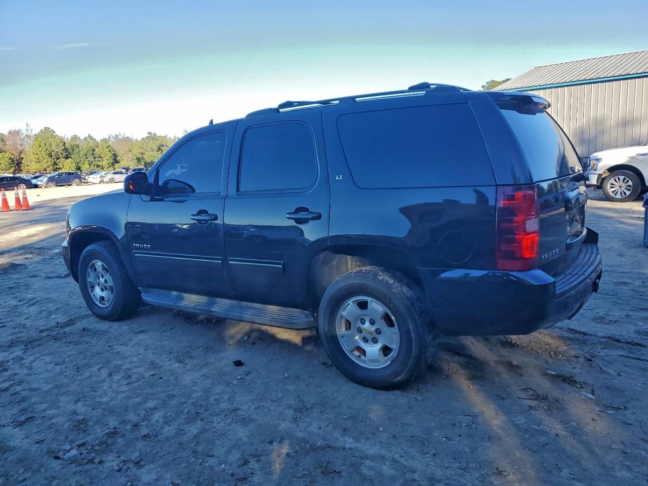 2013 CHEVROLET TAHOE C1500 LT photo 2
