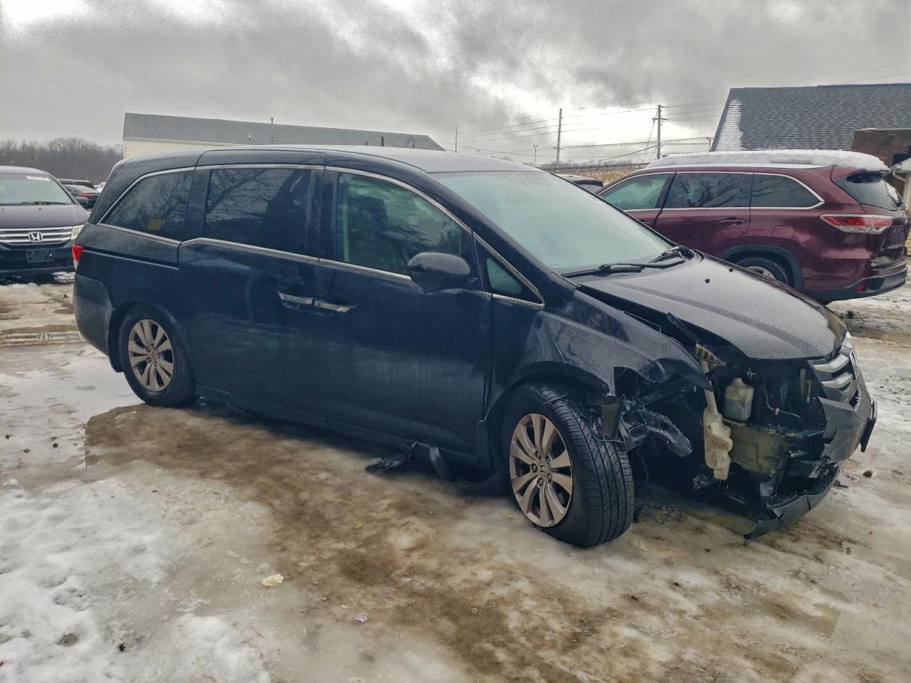 2016 HONDA ODYSSEY SE photo 4