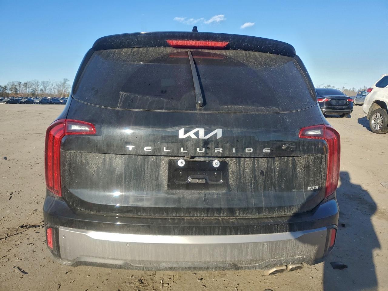 2025 KIA TELLURIDE S photo 6
