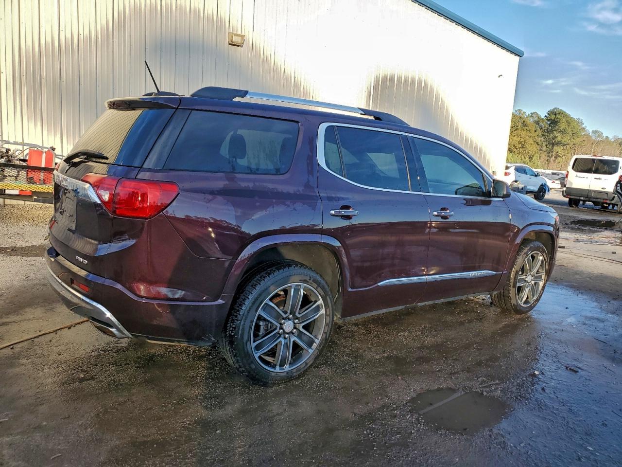 2017 GMC ACADIA DENALI photo 3