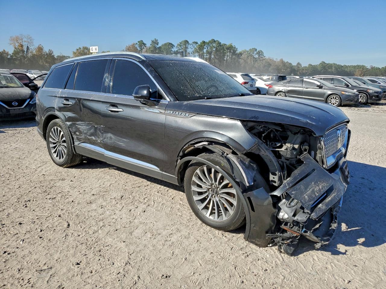 2020 LINCOLN AVIATOR RESERVE photo 4