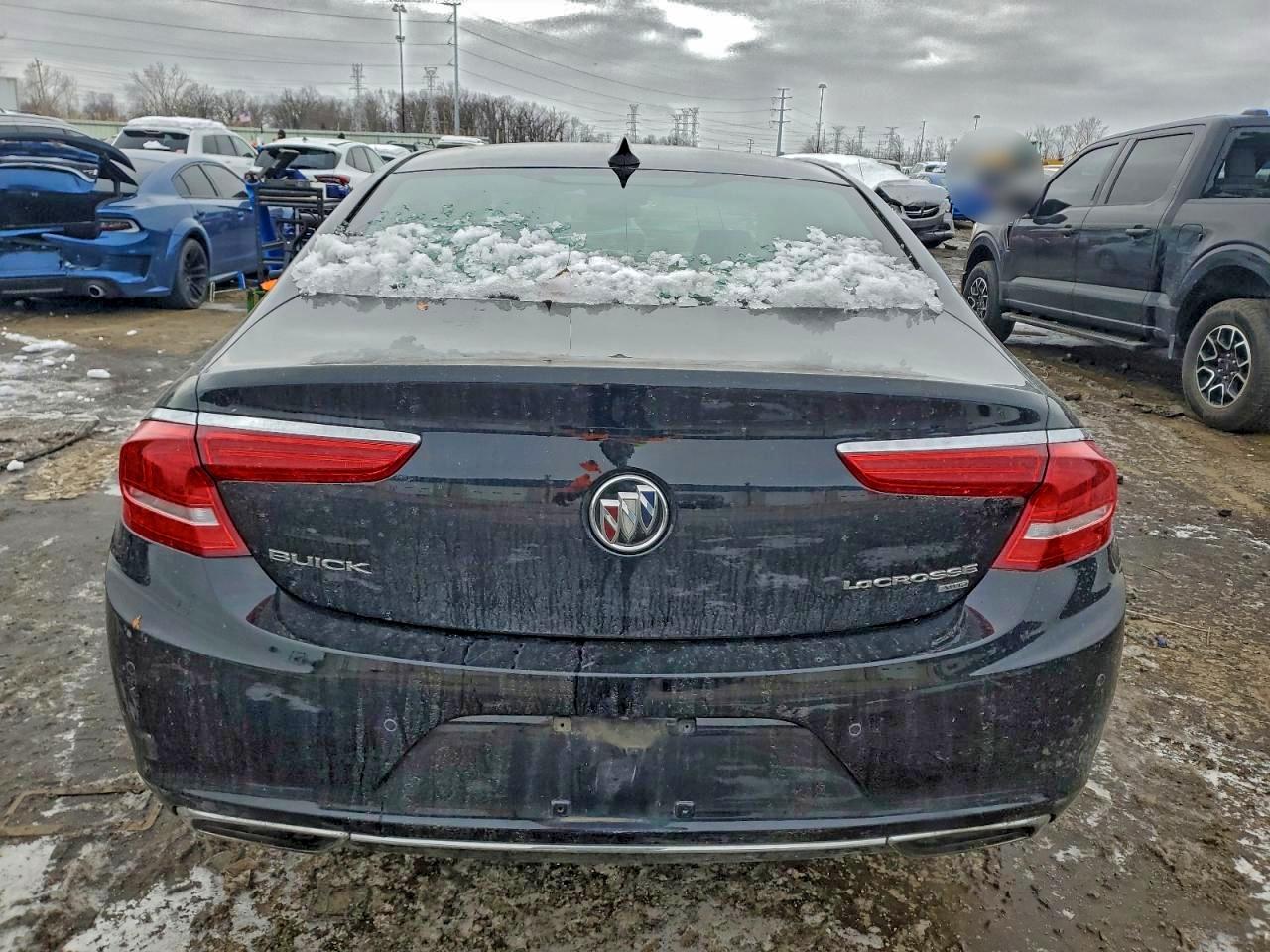 2018 BUICK LACROSSE PREMIUM photo 6