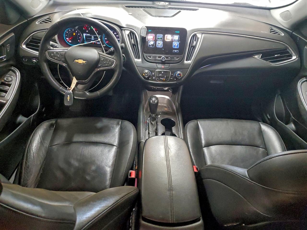2016 CHEVROLET MALIBU LT photo 8