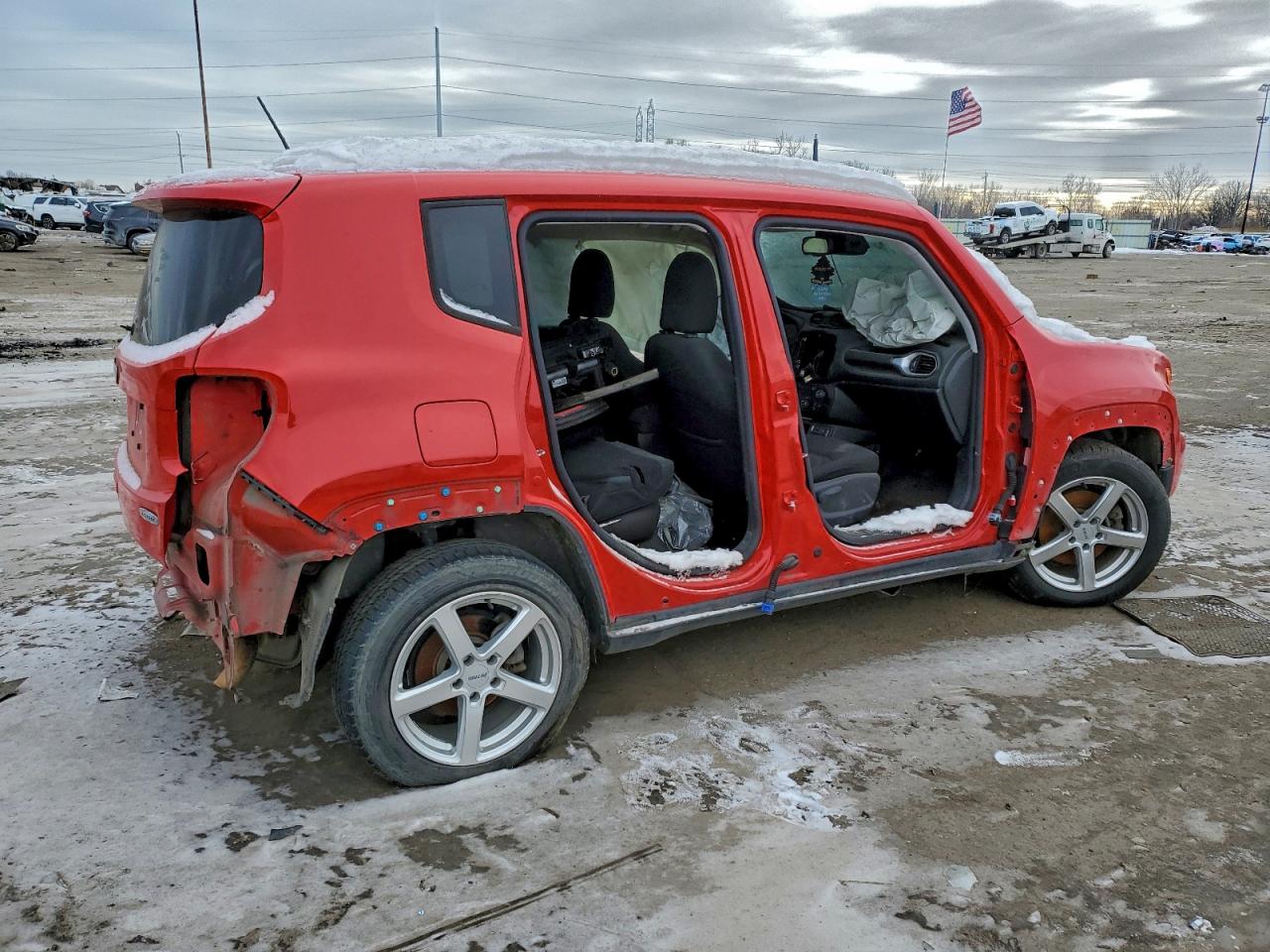 2019 JEEP RENEGADE LATITUDE photo 5