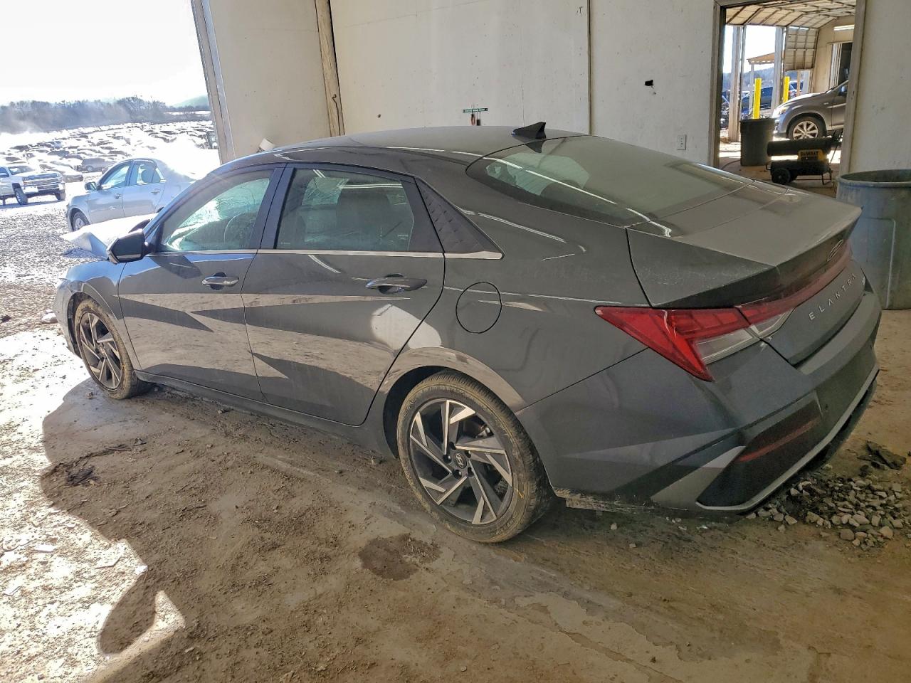 2024 HYUNDAI ELANTRA LIMITED photo 2