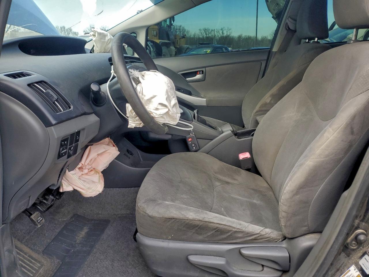 2010 TOYOTA PRIUS photo 7