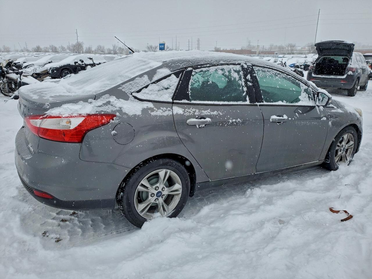 2014 FORD FOCUS SE photo 3