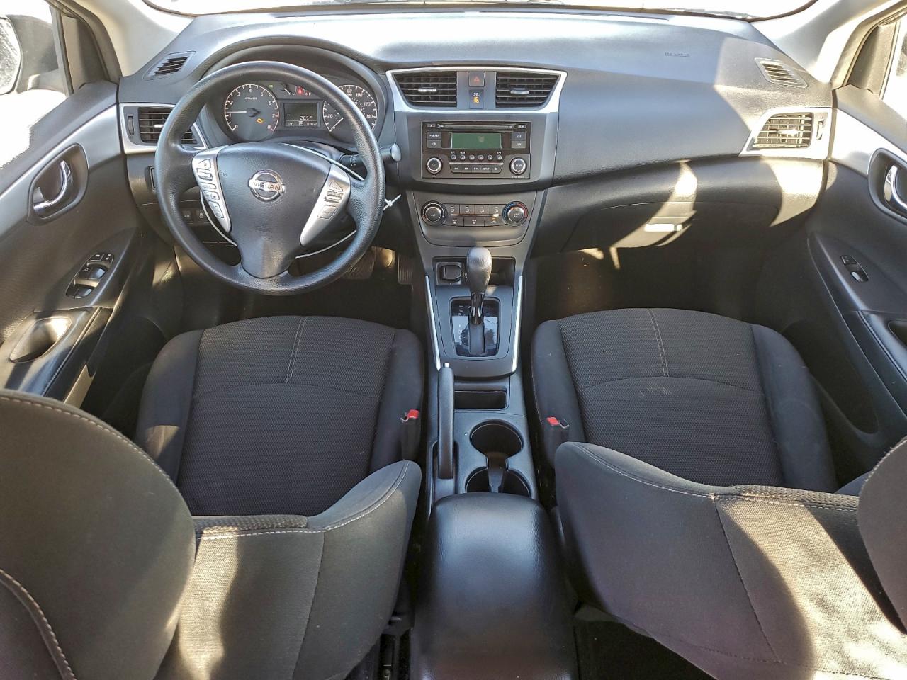 2016 NISSAN SENTRA S photo 8