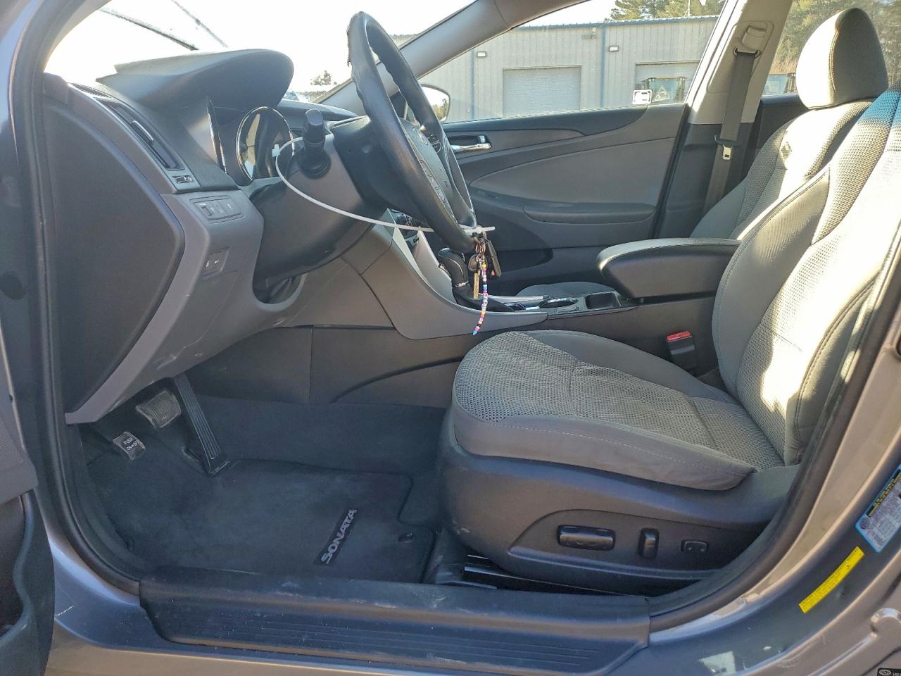 2013 HYUNDAI SONATA GLS photo 7