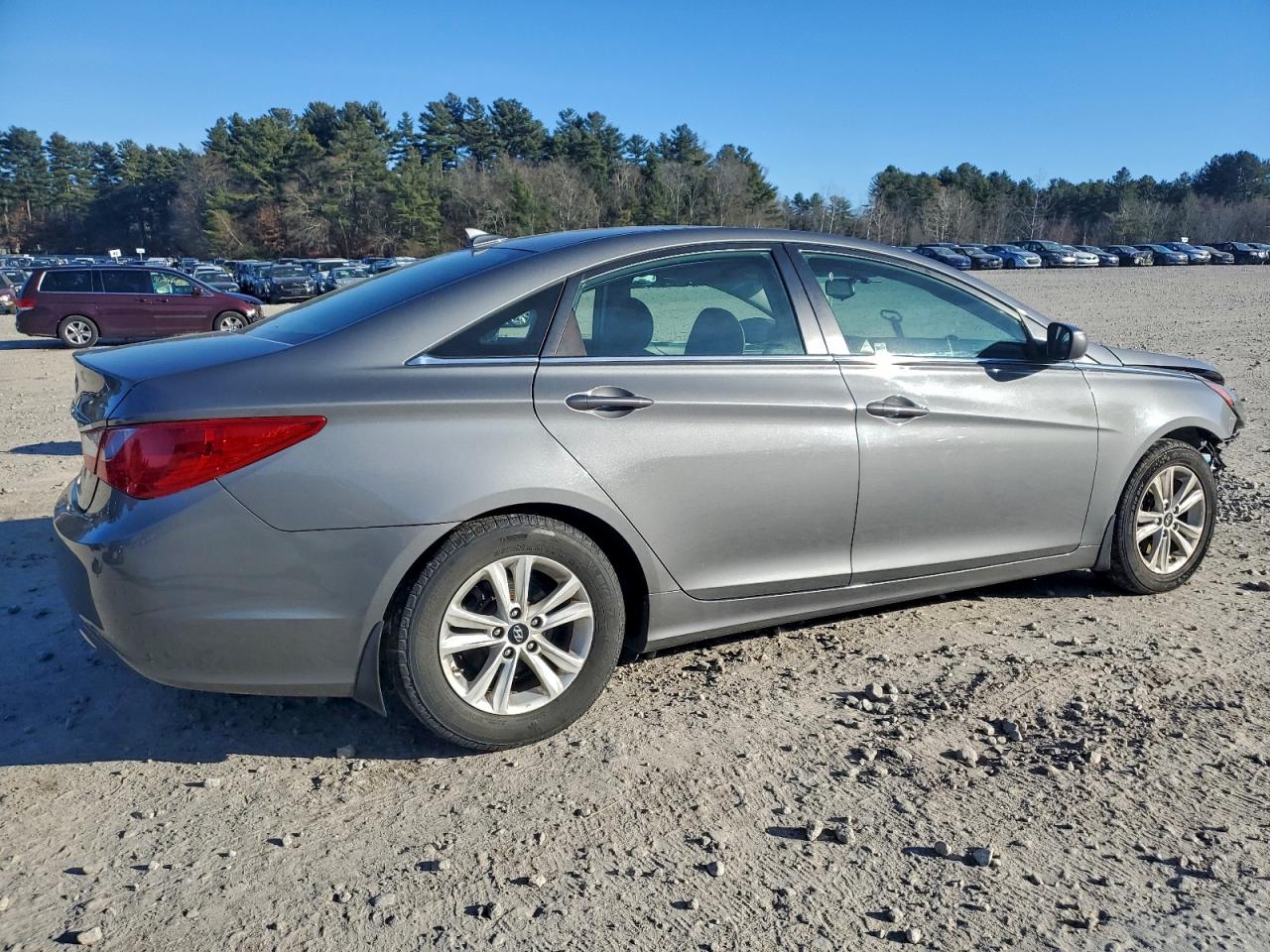 2013 HYUNDAI SONATA GLS photo 3