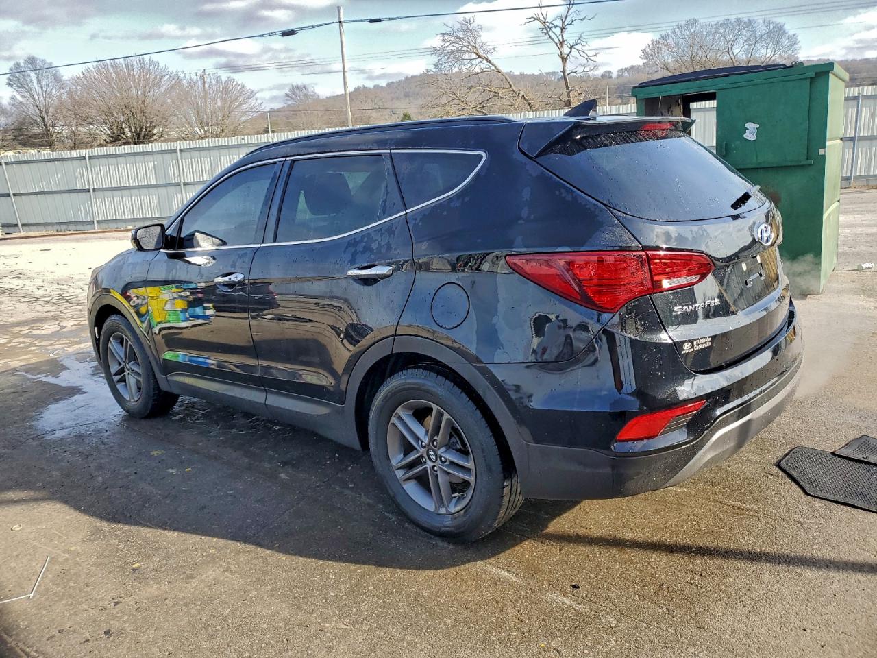 2017 HYUNDAI SANTA FE SPORT photo 2