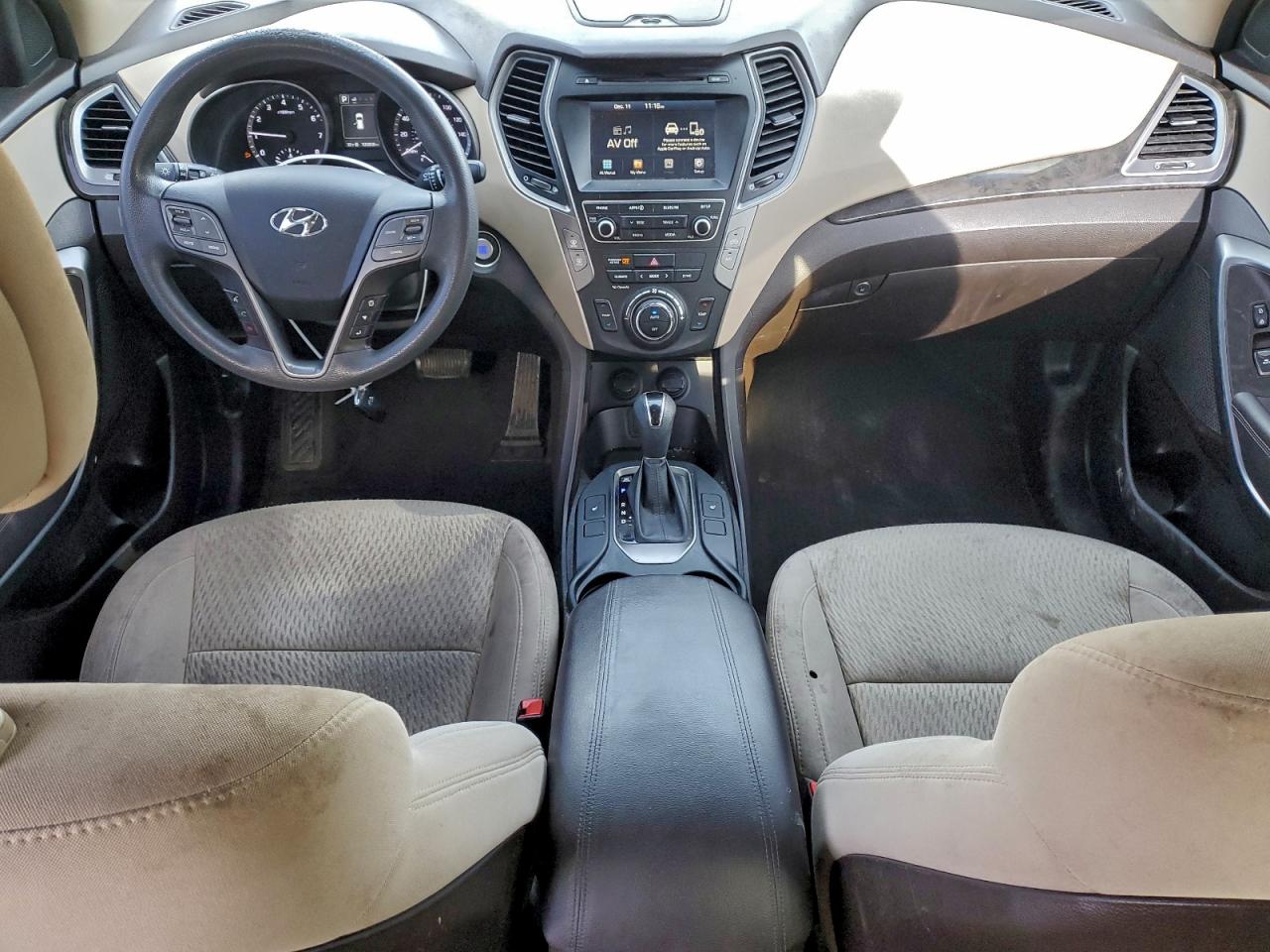 2017 HYUNDAI SANTA FE SPORT photo 8