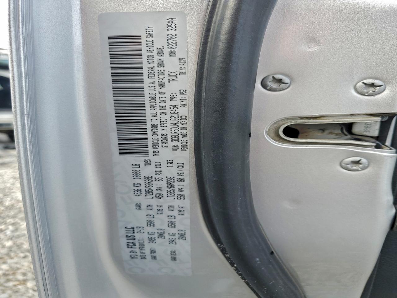 2018 RAM 2500 SLT photo 12