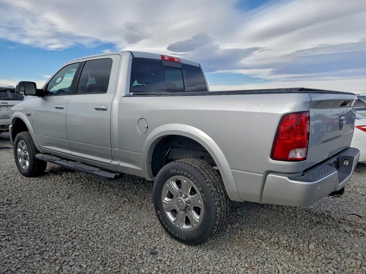 2018 RAM 2500 SLT photo 2
