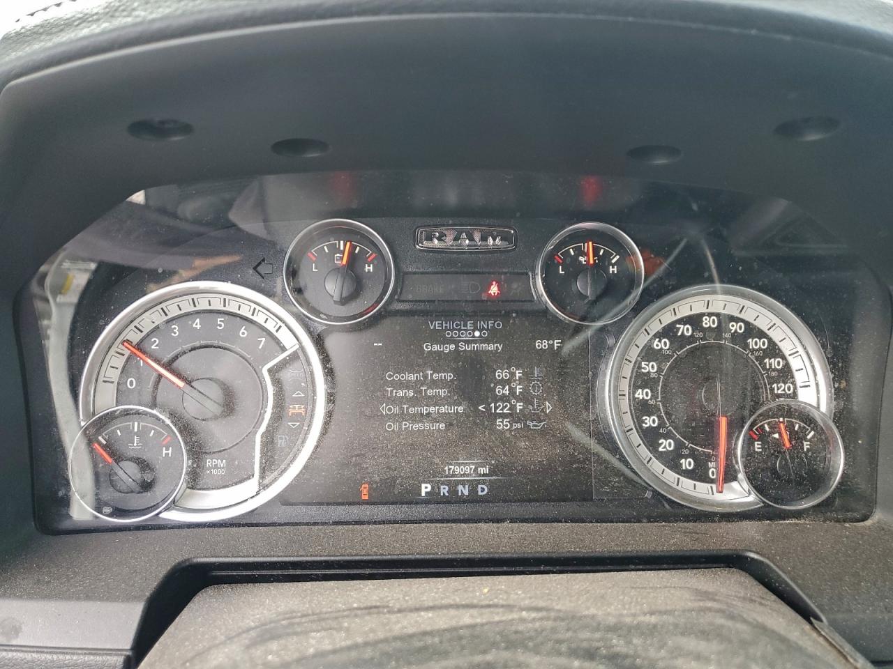 2018 RAM 2500 SLT photo 9