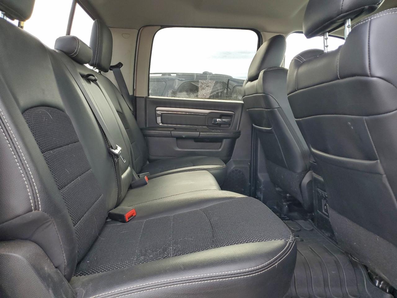 2018 RAM 2500 SLT photo 10