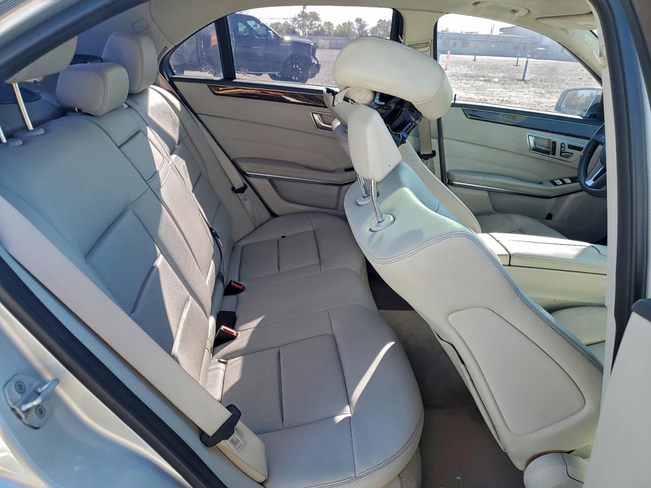 2016 MERCEDES-BENZ E 350 photo 10