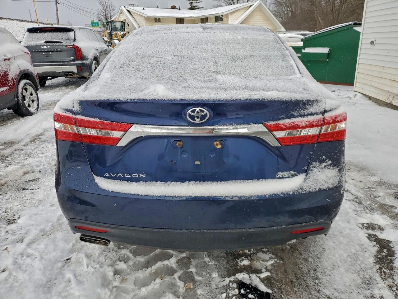 2013 TOYOTA AVALON BASE photo 6