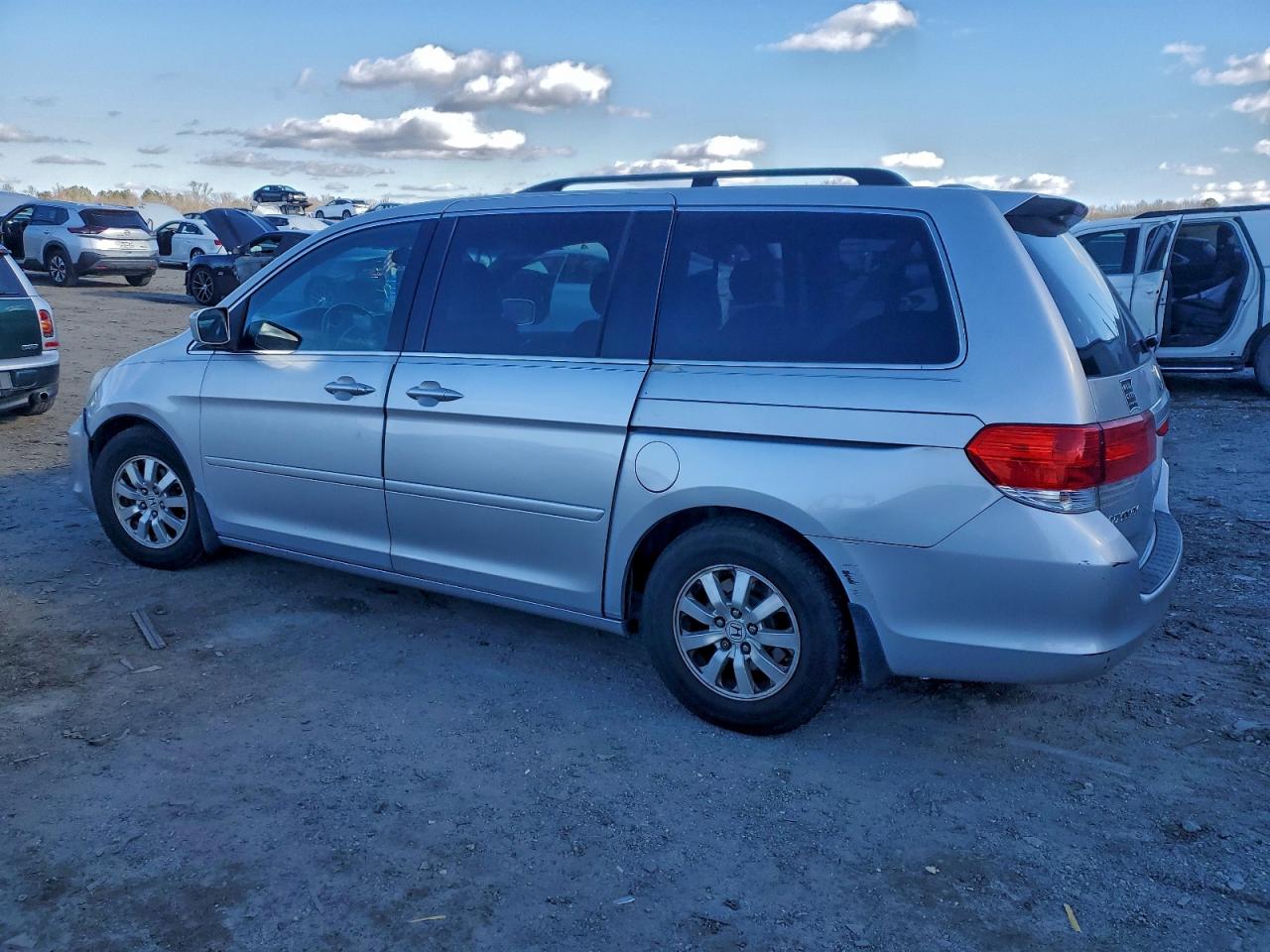 2010 HONDA ODYSSEY EXL photo 2